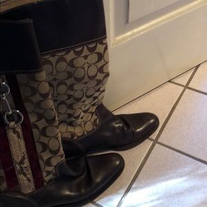 Coach boots